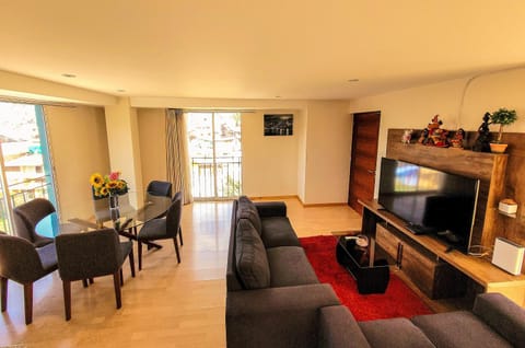 TV and multimedia, Living room, Seating area