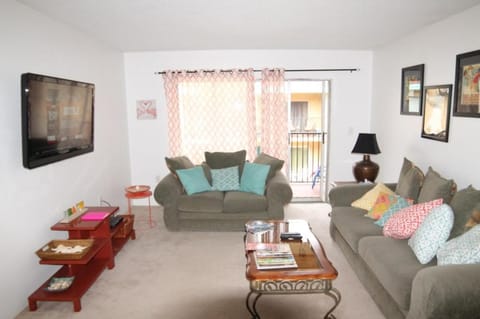 Pelican Inlet C218 Condo Apartment in Crescent Beach