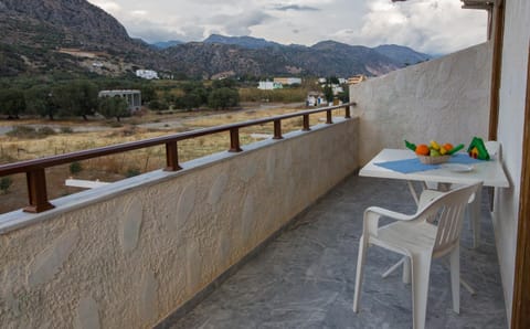 View (from property/room), Mountain view