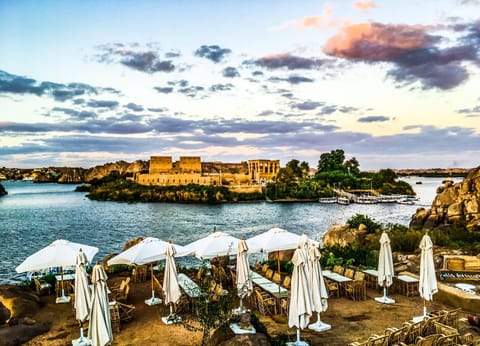 Nearby landmark, Restaurant/places to eat, Restaurant/places to eat, Natural landscape, Bird's eye view, Lake view, Landmark view, River view, Certificate/Award