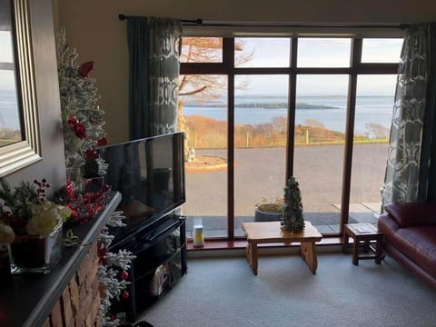 Lighthouse Cottage House in County Donegal