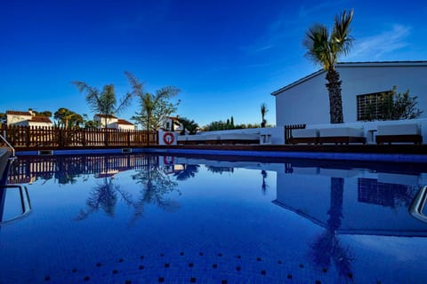 Swimming pool, Swimming pool, Swimming pool