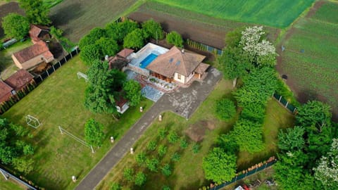 Property building, Area and facilities