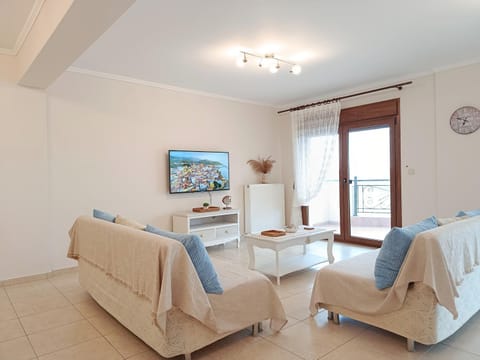 TV and multimedia, Seating area