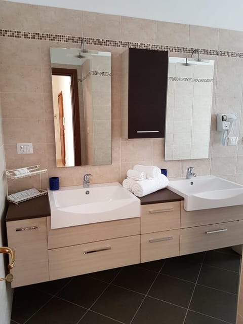 CAV Diamond by People Apartment in Asti