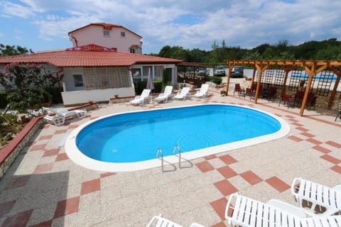 On site, Pool view, Swimming pool, Swimming pool