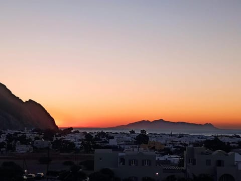 View (from property/room), Location, Sunrise