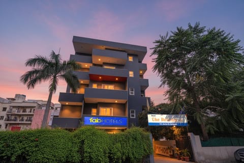 Property building, Night