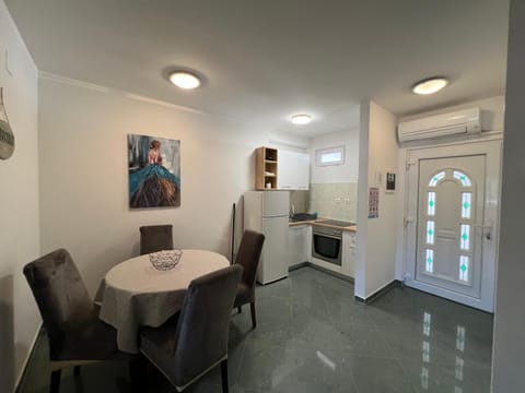 Apartments Ana Apartment in Stari Grad