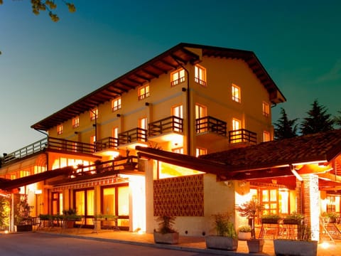 Property building, Night