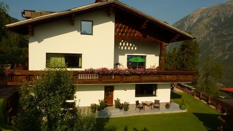 Haus Thea Apartment in Tyrol