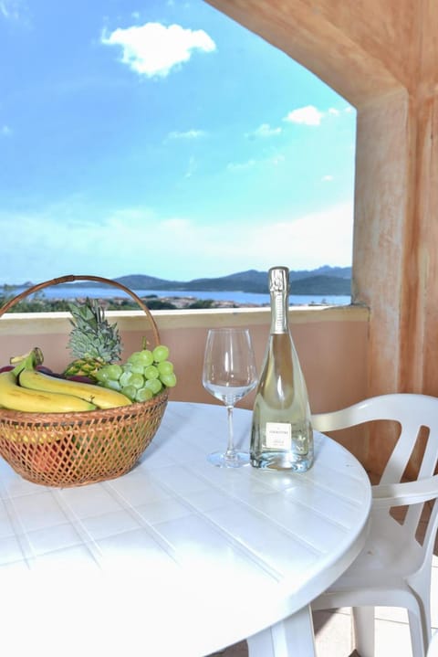 Day, Natural landscape, View (from property/room), Balcony/Terrace, Mountain view, Sea view