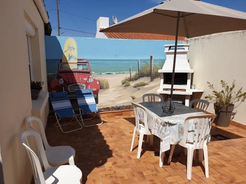 BBQ facilities, Inner courtyard view