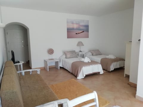 Living room, Bedroom