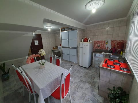 Dining area, Communal kitchen