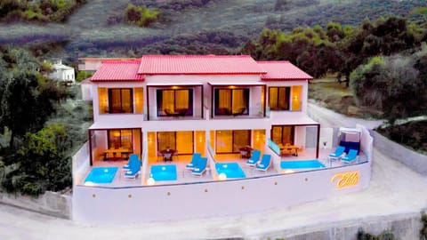 Property building, Natural landscape