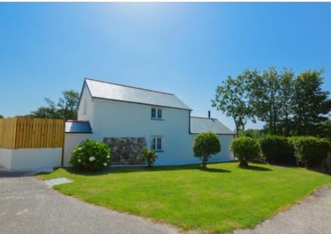Sunnyside Barn House in England