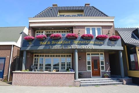Property building, Facade/entrance, Property logo or sign