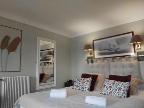 Property building, Photo of the whole room