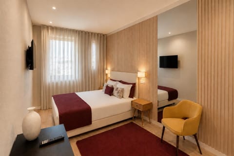 Bed, TV and multimedia