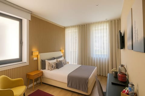 Bed, TV and multimedia