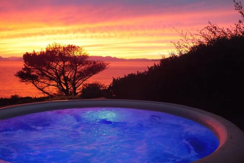 Hot Tub, Sea view