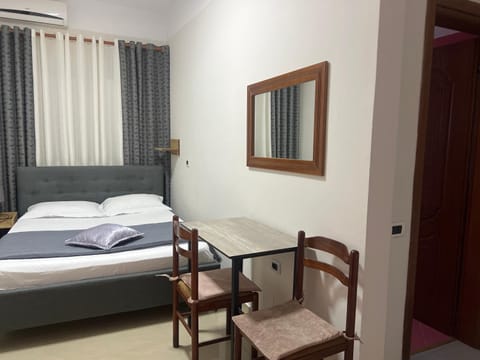 Villa Fatos - beach apartment Apartment in Vlorë