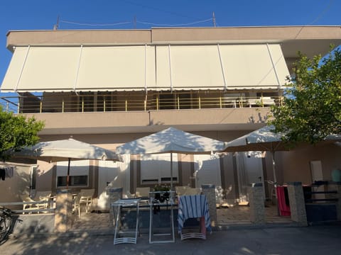 Villa Fatos - beach apartment Apartment in Vlorë