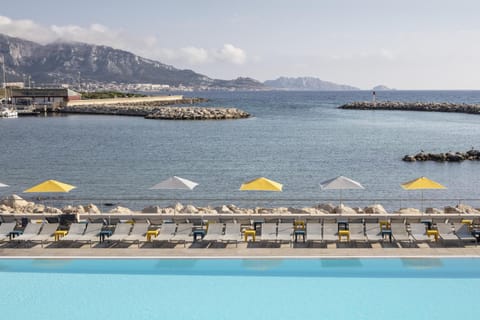 Pool view, Swimming pool