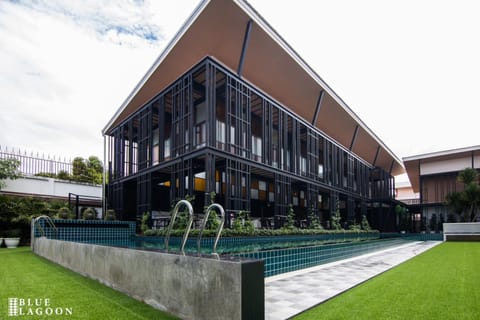 Restaurant/places to eat, Garden, Pool view, Swimming pool, Swimming pool