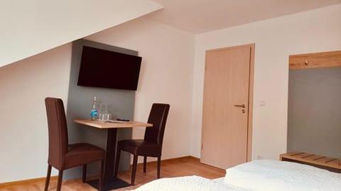 Ferienweingut SerwaziWein Hotel in Cochem-Zell