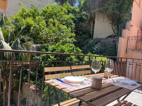 Balcony/Terrace, Balcony/Terrace, Dining area, Garden view