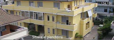 Casa Gialla Bed and Breakfast in Roseto degli Abruzzi