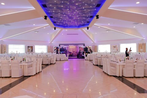 Banquet/Function facilities