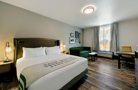 Seating area, Bedroom