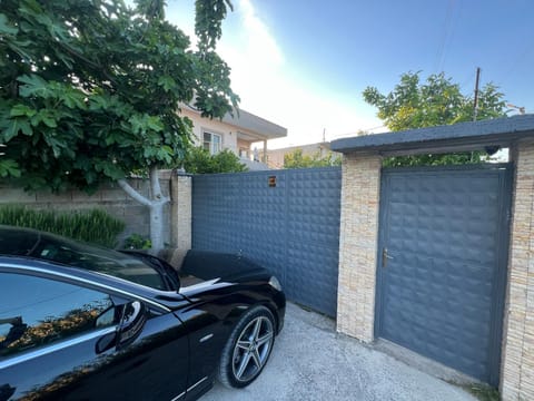 Villa Roel 1 -apartments Apartment in Vlorë