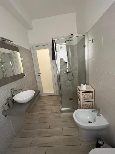 Red Moon Apartment in Cagliari