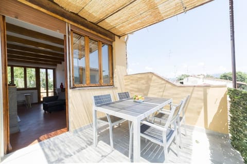 Balcony/Terrace, Dining area
