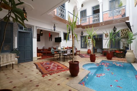 Lounge or bar, Swimming pool