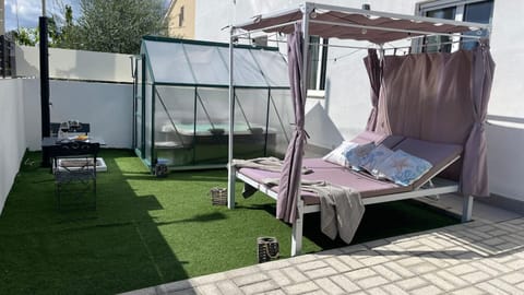 Patio, Garden, Spa and wellness centre/facilities, Garden view