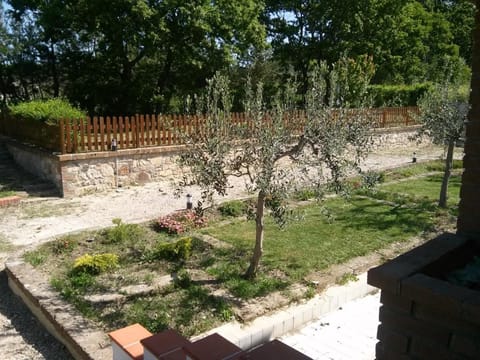 COUNTRY HOUSE Apartment in Molise, Italy