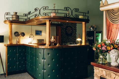 Lobby or reception, Lounge or bar