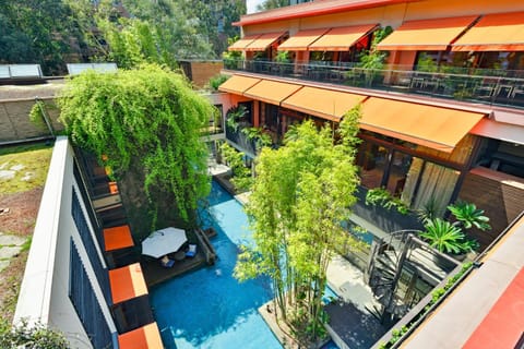 Property building, Garden, View (from property/room), Balcony/Terrace, Garden view, Pool view