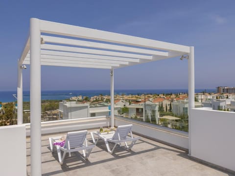 Milos lifestyle villa H30 House in Protaras