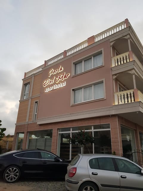 Property building, Facade/entrance, Property logo or sign