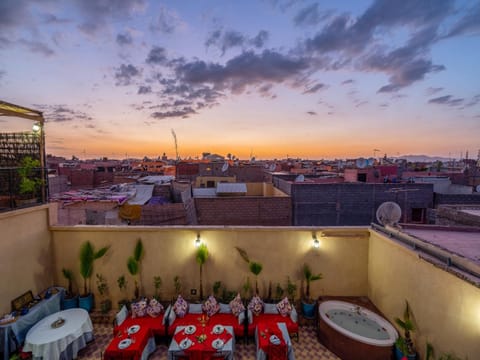 Balcony/Terrace, City view