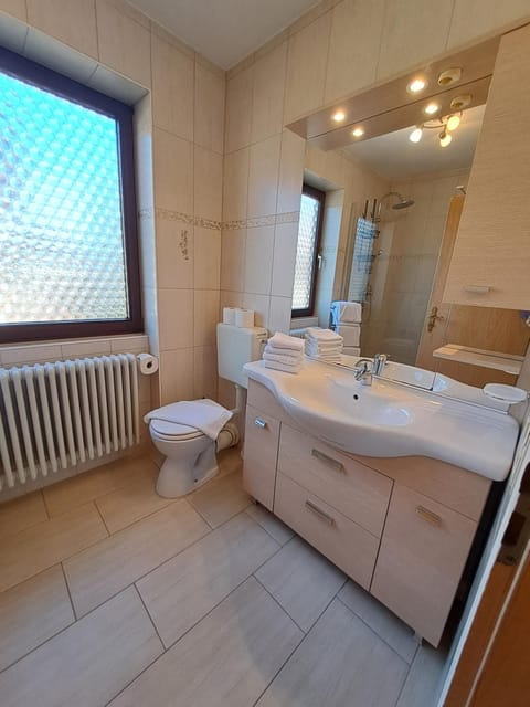 Haus Moni Apartment in Schwangau