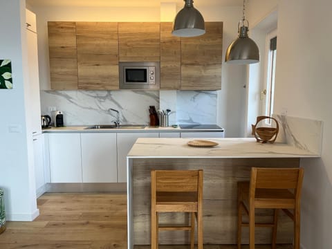 Coffee/tea facilities, kitchen