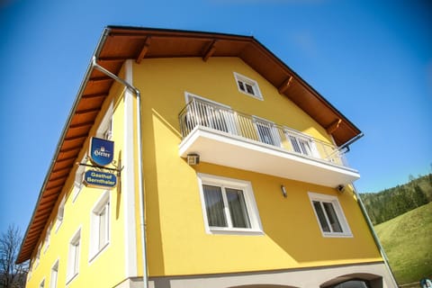 Property building, Spring, On site