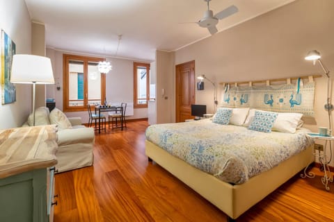 Bed, View (from property/room), View (from property/room)